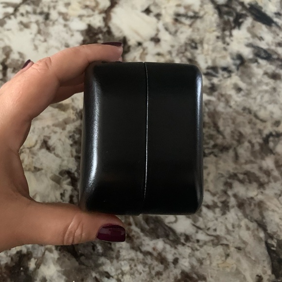 Marc Jacobs Large Sunglasses Case - Picture 9 of 14